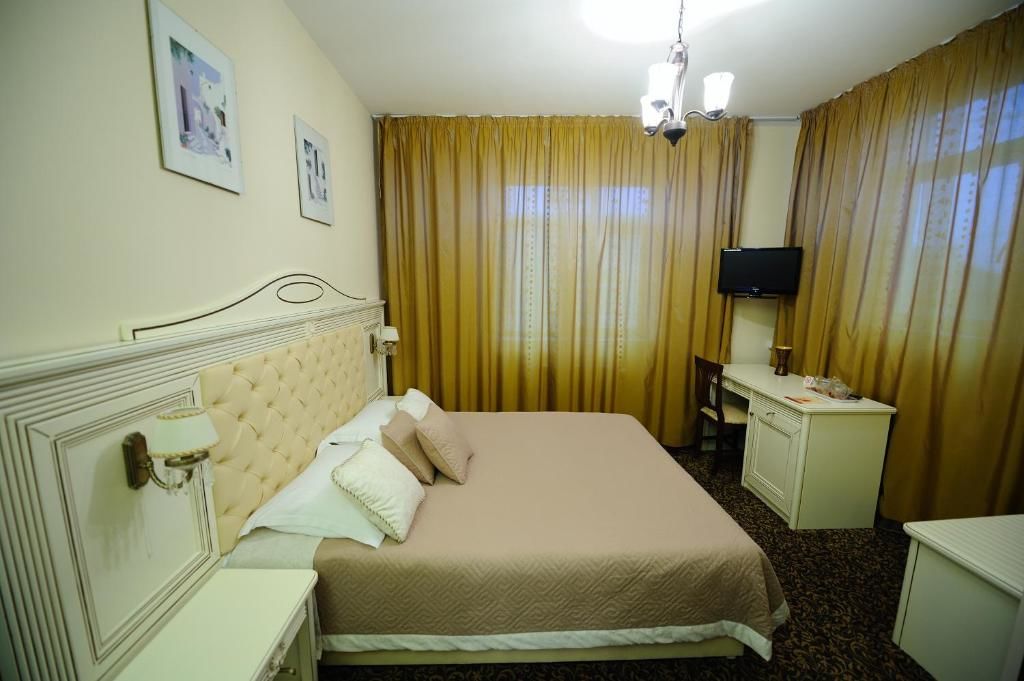 Отель Hotel Royal Craiova Крайова-49