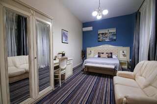 Отель Hotel Royal Craiova Крайова Улучшенный двухместный номер с 1 кроватью-2