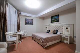 Отель Hotel Royal Craiova Крайова Улучшенный двухместный номер с 1 кроватью-6